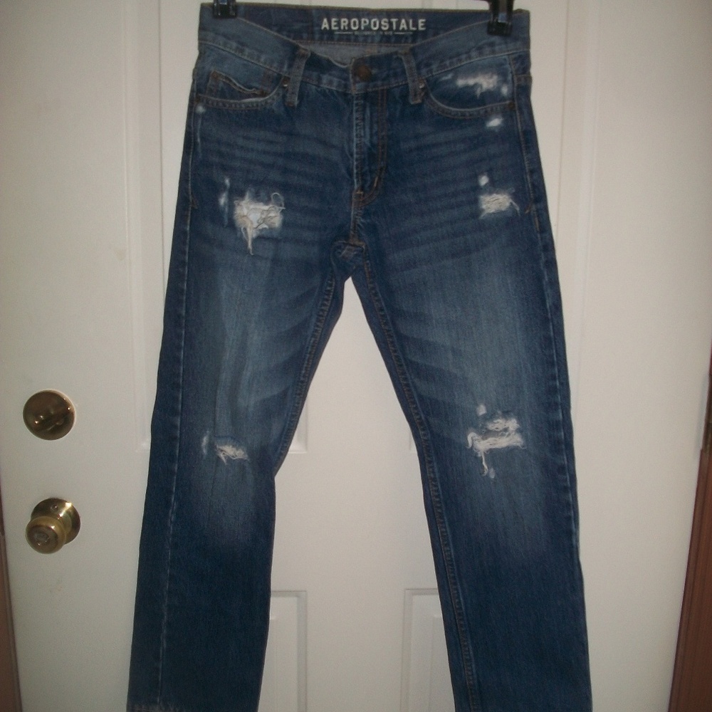 Aeropostale distressed straight leg jeans 27 x 28